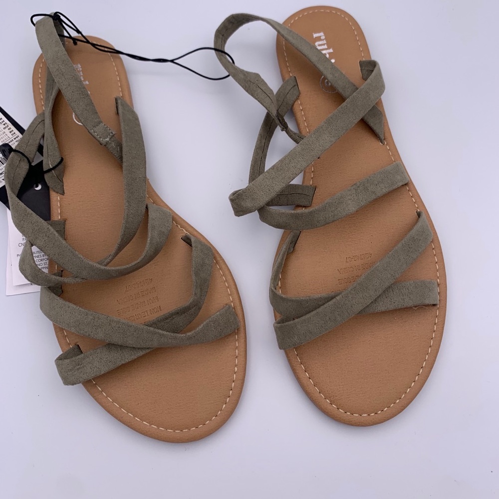 Sandals (Olive green)